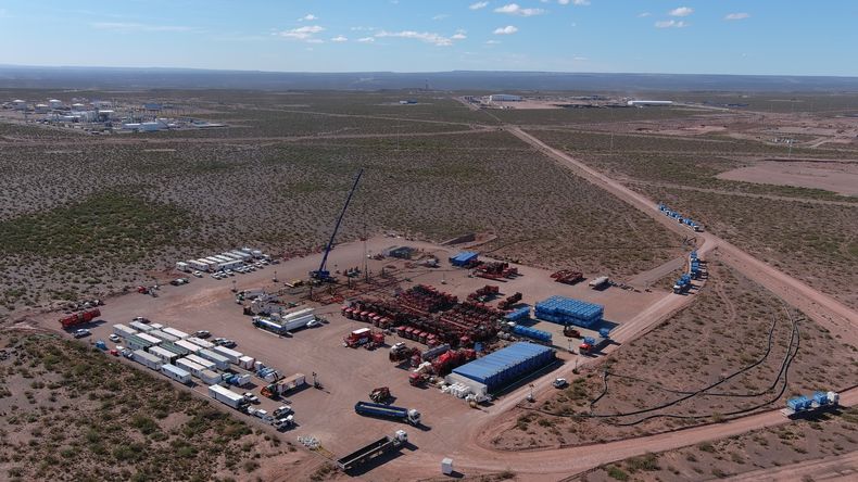 Vaca Muerta volvió a superar las 2 mil etapas de fractura durante octubre. | LM Neuquen Vaca Muerta volvió a superar las 2 mil etapas de fractura durante octubre.