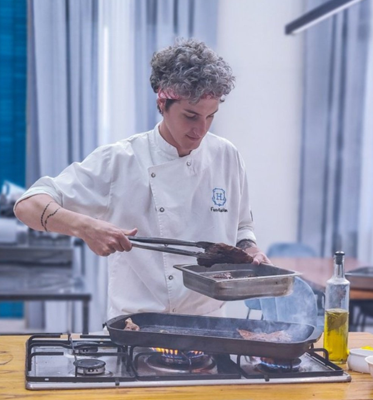 El tercer hijo de Paulo Kablan es Chef y formará parte de El Hotel de los Famosos.