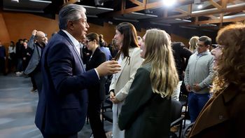 juventud y capacidad: quien es la joven funcionaria que asume como ministra en neuquen juventud y capacidad: quien es la joven funcionaria que asume como ministra en neuquen