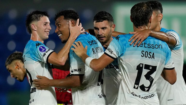 La firme decisión que tomó Costas para el futuro de Martínez en Racing