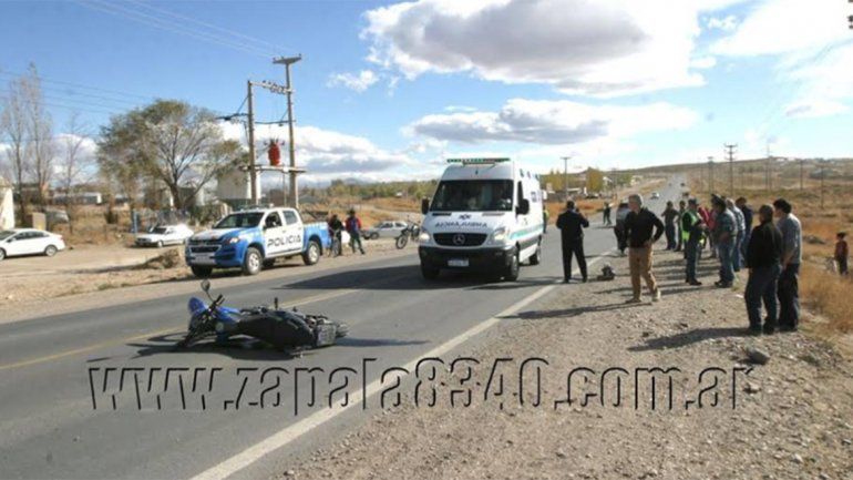 Zapala: dos heridos tras un grave accidente en el Acceso Forbat