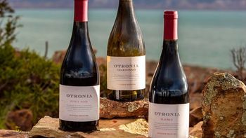 Otronia, una bodega de Chubut con vinos premiados. Otronia, una bodega de Chubut con vinos premiados.