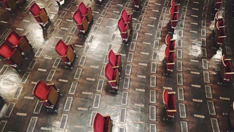 ¿Así será el teatro tras la pandemia?: en Alemania ya acondicionan las salas