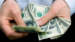 La cotización del dólar blue bajó de los $1.000 por primera vez en el año.