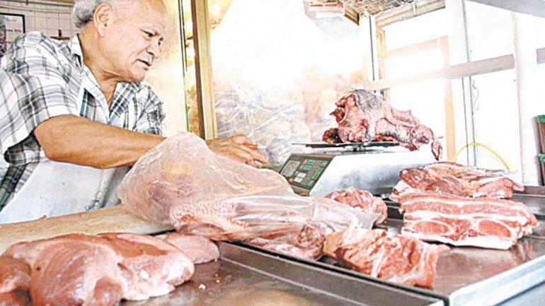 El carré de cerdo es un corte de carne con poca grasa que se usa para milanesas, para la parrilla o la plancha. El carré de cerdo es un corte de carne con poca grasa que se usa para milanesas, para la parrilla o la plancha.