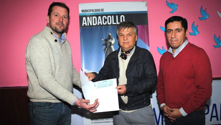 Entregan créditos a productores del norte