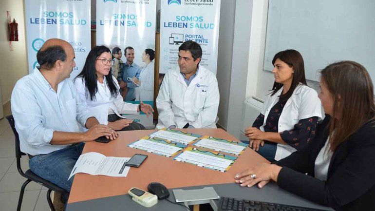 Distinguen al grupo Leben Salud por su aporte en la prevención de enfermedades