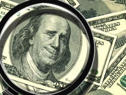 El dólar...sigue siendo un imán para los pequeños inversionistas que quieren resguardar sus ahorros. El dólar...sigue siendo un imán para los pequeños inversionistas que quieren resguardar sus ahorros.