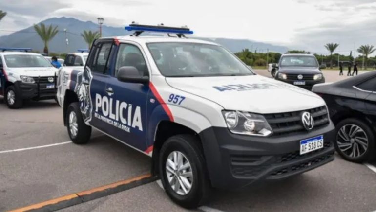 Un grupo de vecinos linchó a un hombre que quiso robar en una casa