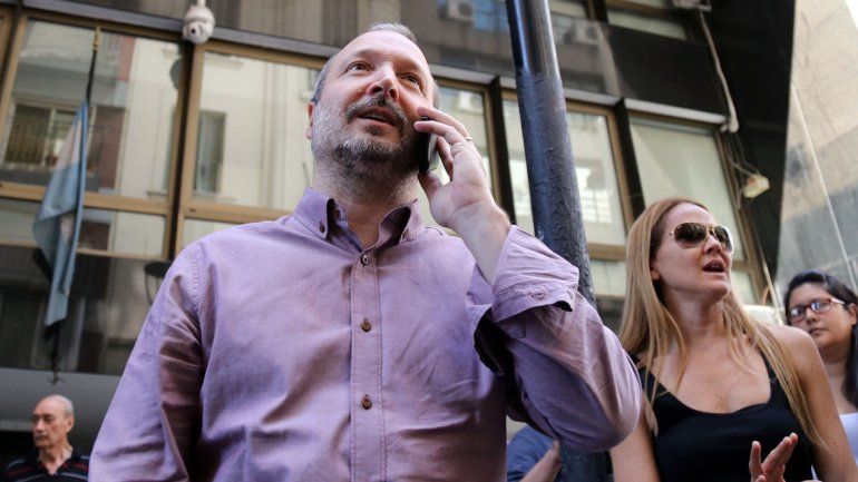 Con críticas al juez, Sabbatella abandonó la AFSCA