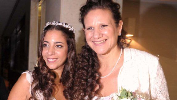 Romina Charur y Victoria Escobar se casaron en una sinagoga porteña.