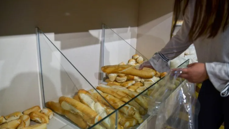 En Comodoro Rivadavia el kilo de pan se vende a $4.500 y adelantan que en estos días habrá un aumento del 8%