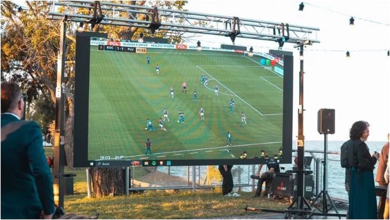 Las imágenes de la boda de Ángela Lerena y Alejandro Bercovich Las imágenes de la boda de Ángela Lerena y Alejandro Bercovich