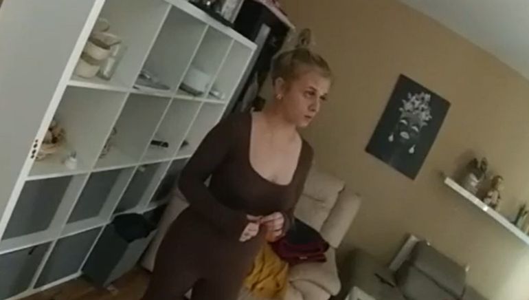 Condenan a una mujer que trabajaba en una guardería por graves delitos contra niños en Inglaterra. Condenan a una mujer que trabajaba en una guardería por graves delitos contra niños en Inglaterra.