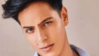 Máximo, el hijo de Carlos Menem y Cecilia Bolocco, tienen una nueva novia. Máximo, el hijo de Carlos Menem y Cecilia Bolocco, tienen una nueva novia.