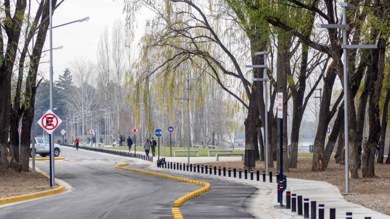 Provincia y Municipio inauguraron un nuevo tramo del Paseo de la Costa