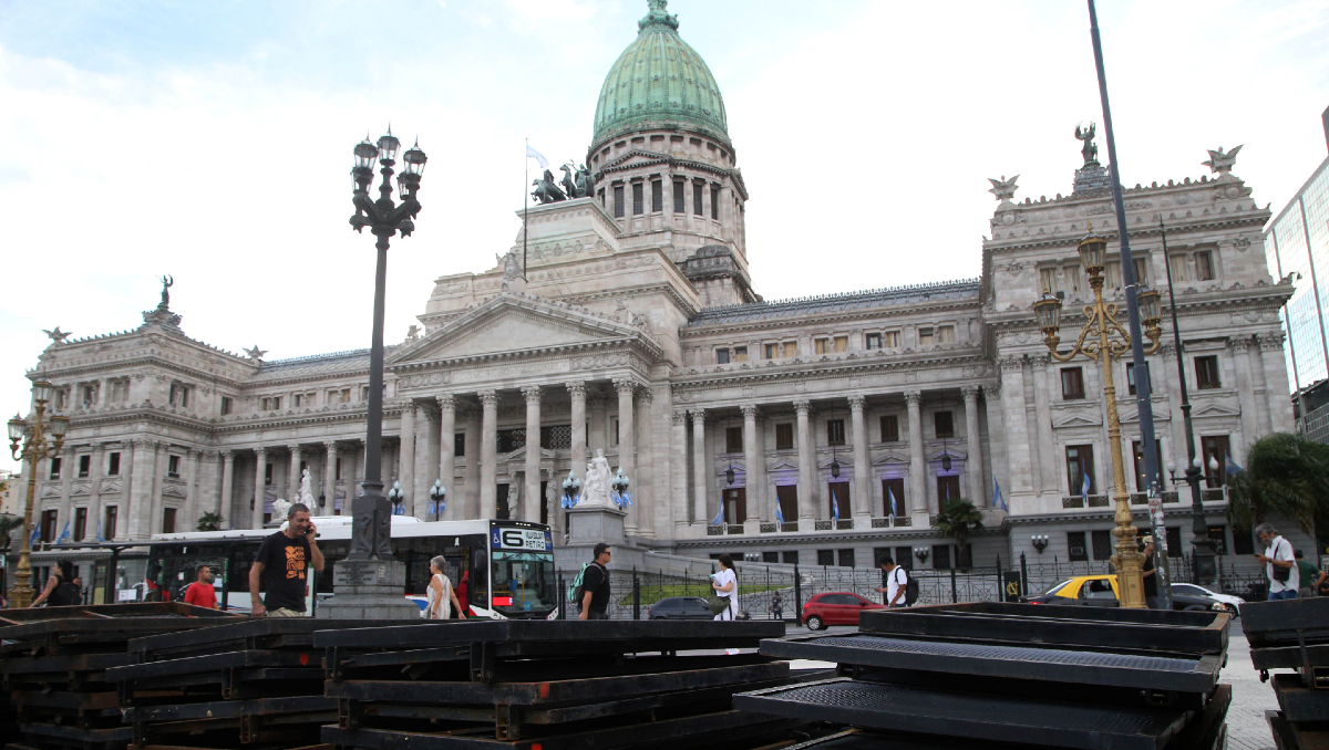 Un Congreso devaluado que busca hacer pie