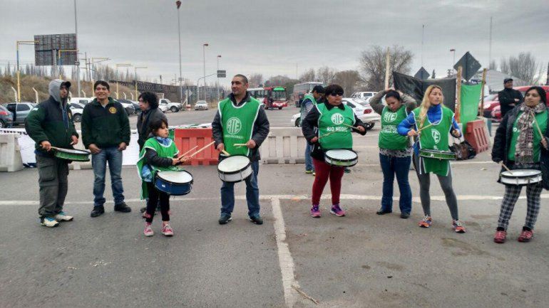 Mañana habrá complicaciones en el puente por una manifestación