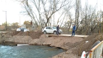El puente fue reconstruído en la Isla Jordán pero hay preocupación entre los vecinos. El puente fue reconstruído en la Isla Jordán pero hay preocupación entre los vecinos.