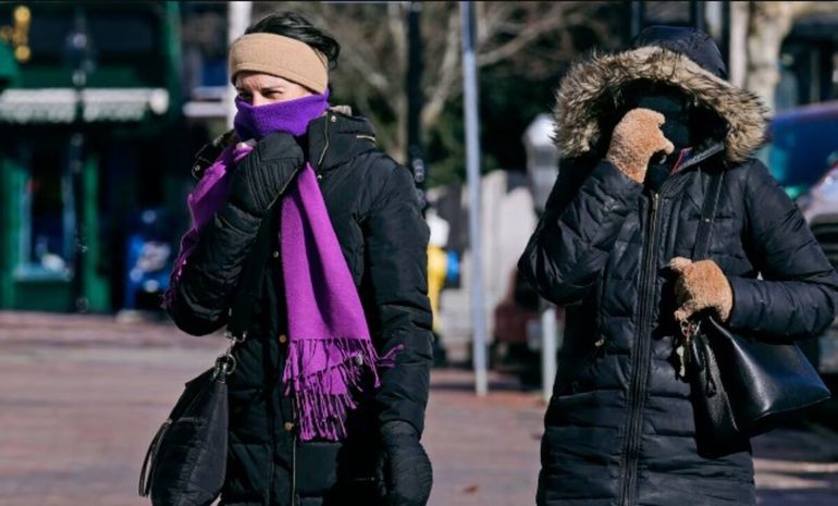 Hay alerta roja y naranja por frío extremo: cuáles son las zonas afectadas por la ola polar