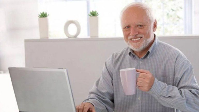 El ingeniero jubilado que se convirtió en celebridad gracias a un meme