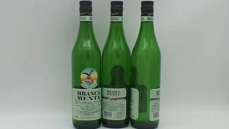 ¡No las tires! Tener botellas vacías de Fernet en casa puede valer oro: mirá por qué