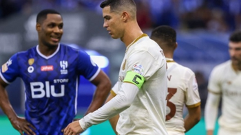 a cristiano ronaldo le cantaron messi, messi y respondio con un gesto obsceno a cristiano ronaldo le cantaron messi, messi y respondio con un gesto obsceno