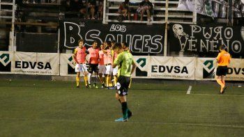 papelon del capataz en la visera y el futuro de su dt es incierto papelon del capataz en la visera y el futuro de su dt es incierto