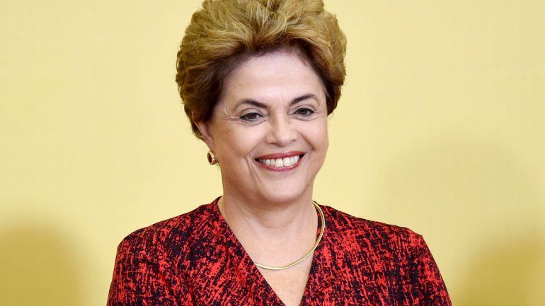 Batalla entre las cámaras por el juicio a Dilma