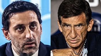 arde racing: el fuerte cruce de gustavo costas con diego milito y la bronca de los hinchas arde racing: el fuerte cruce de gustavo costas con diego milito y la bronca de los hinchas