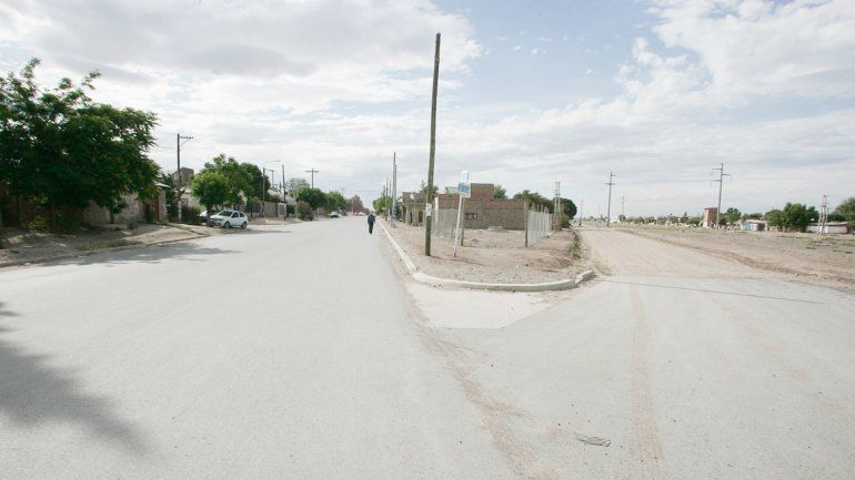 El ataque fue en las calles Cuba y Lago Traful.