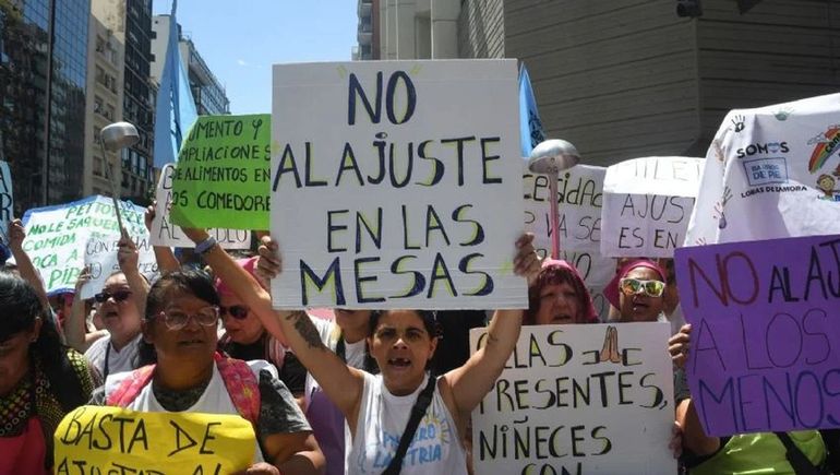 Barrios de Pie protesta en Olivos. Barrios de Pie protesta en Olivos.