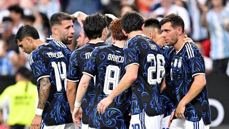 Otro más: una figura reconocida en el fútbol rebajó a la Selección para el mundial con una frase particular
