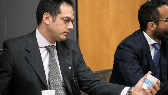Reclaman a Salud  un castigo inmediato a Rodríguez Lastra