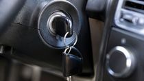 La Justicia consideró que dejar el auto encendido y sin seguro no alcanzó para excluir la cobertura de la aseguradora. La Justicia consideró que dejar el auto encendido y sin seguro no alcanzó para excluir la cobertura de la aseguradora.
