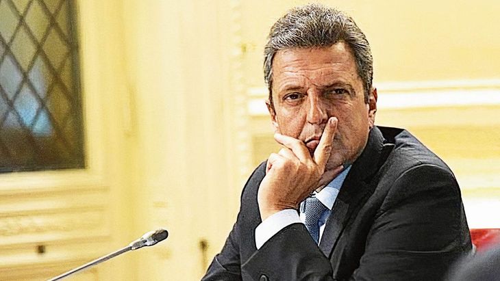 Massa intenta remontar las elecciones con nuevas medidas para el bolsillo de la gente. Pero los números de la economía, no se lo permiten. Massa intenta remontar las elecciones con nuevas medidas para el bolsillo de la gente. Pero los números de la economía, no se lo permiten.