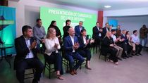 Los candidatos de La Neuquinidad presentados por el gobernador Rolando Figueroa / Foto