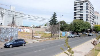 el megaproyecto de lujo que termino siendo el baldio mas caro de neuquen el megaproyecto de lujo que termino siendo el baldio mas caro de neuquen