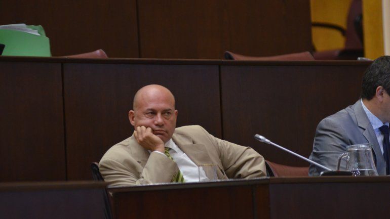 El certificado médico del hospital de Plottier donde consta el aliento etílico.