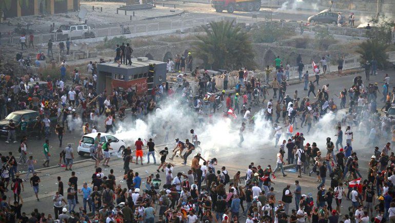 Estallido social en Beirut: el pueblo vs. el gobierno