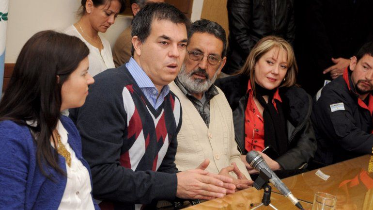 El ministro Alcaraz encabezó el acto de entrega de los recursos.