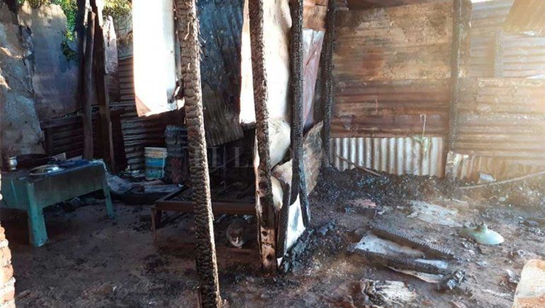 Horror: le entraron a robar, lo prendieron fuego y murió