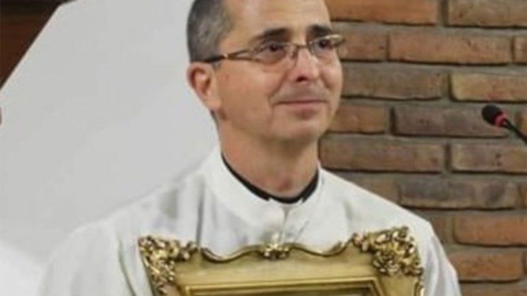 Diácono no llegó a dar la misa del domingo y un sobrino lo encontró muerto