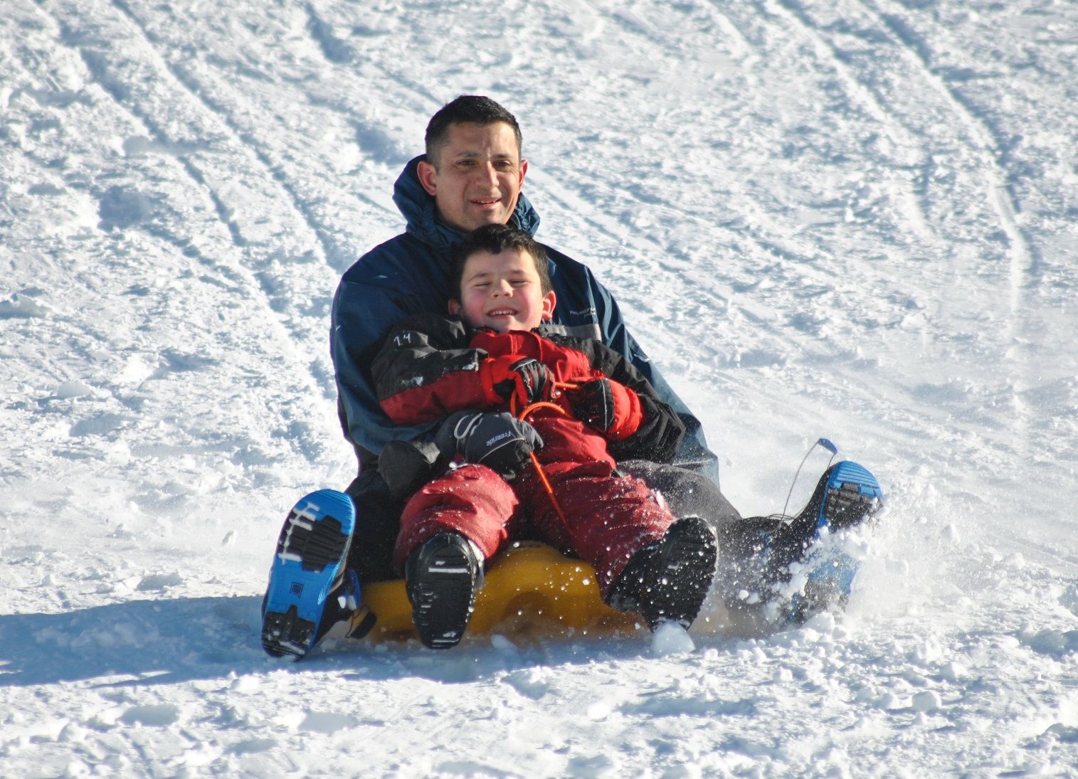 Primeros Pinos: un paraíso de nieve que se disfruta en familia
