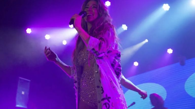 Jimena Barón devolvió el dinero que le habían pagado, pero su representante no. Jimena Barón devolvió el dinero que le habían pagado, pero su representante no.