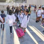 Neuquén vuelve a las aulas y arranca el ciclo lectivo 2026: las fechas claves del calendario escolar | LM Neuquen Neuquén vuelve a las aulas y arranca el ciclo lectivo 2026: las fechas claves del calendario escolar