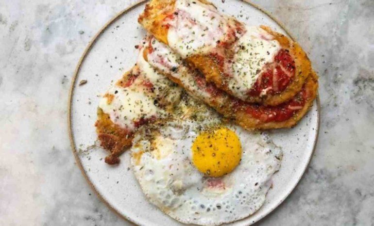 ¿Cómo hacer una deliciosa milanesa de berenjena a la napolitana?