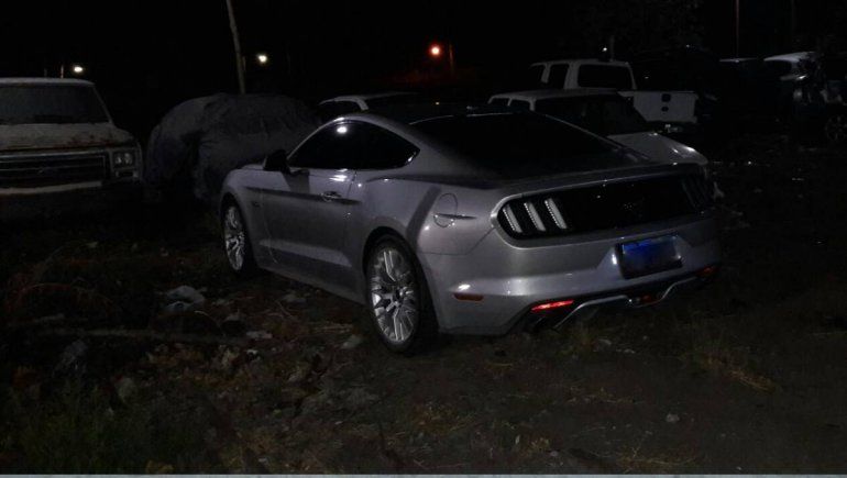 Ruta 151: empresario neuquino iba en zig zag borracho en auto de alta gama