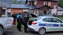 Gritos de auxilio y rescate: detuvieron a un hombre que tenía bajo encierro permanente a su mujer y sus hijos.