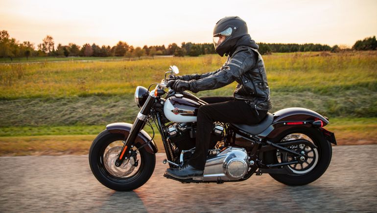 Dentro de la gama de Harley Davidson, las Softail están entre las más elegidas. Dentro de la gama de Harley Davidson, las Softail están entre las más elegidas.